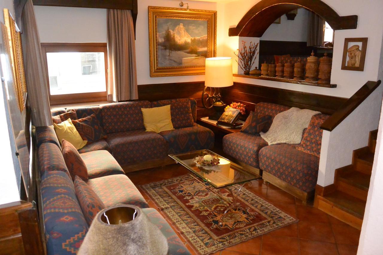 Hotel Fosson เบรยล์-แชร์วิเนีย ภายนอก รูปภาพ