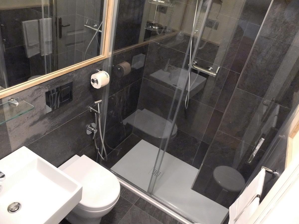 Hotel Fosson เบรยล์-แชร์วิเนีย ภายนอก รูปภาพ